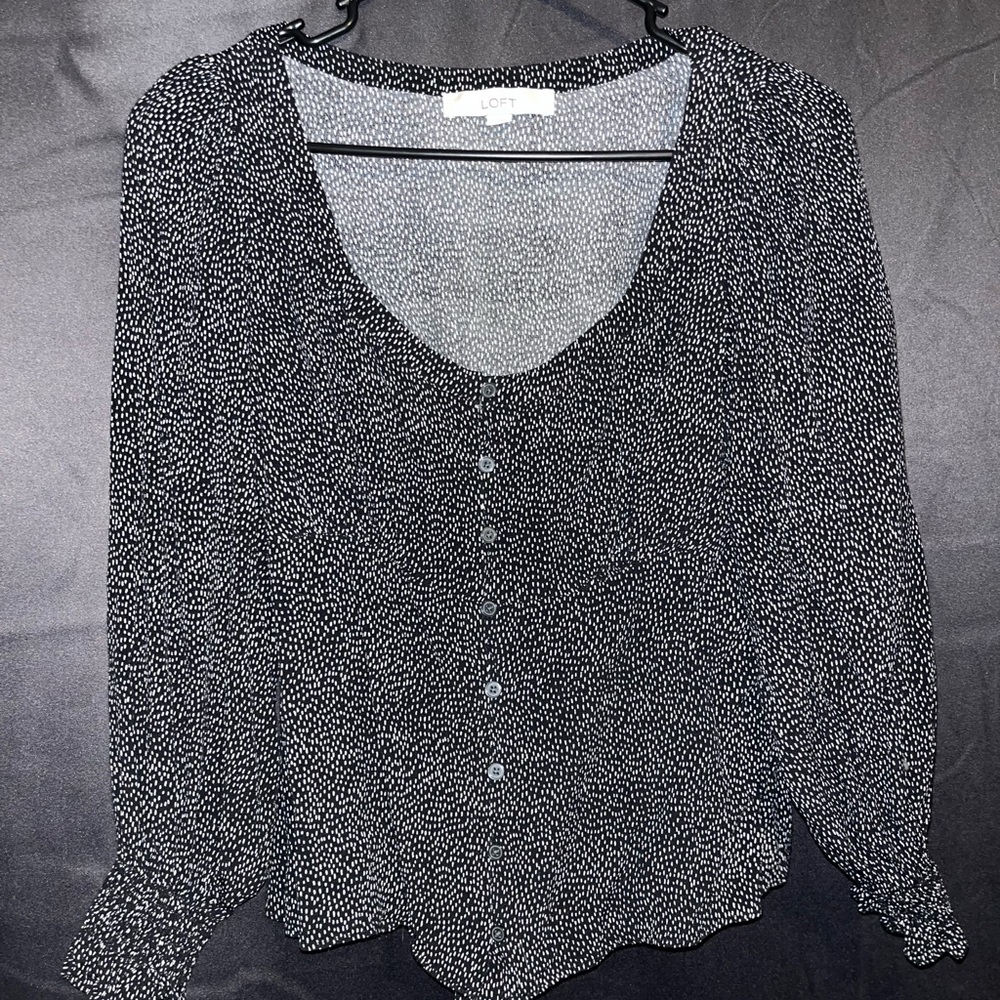 LOFT Women's Black and White Top